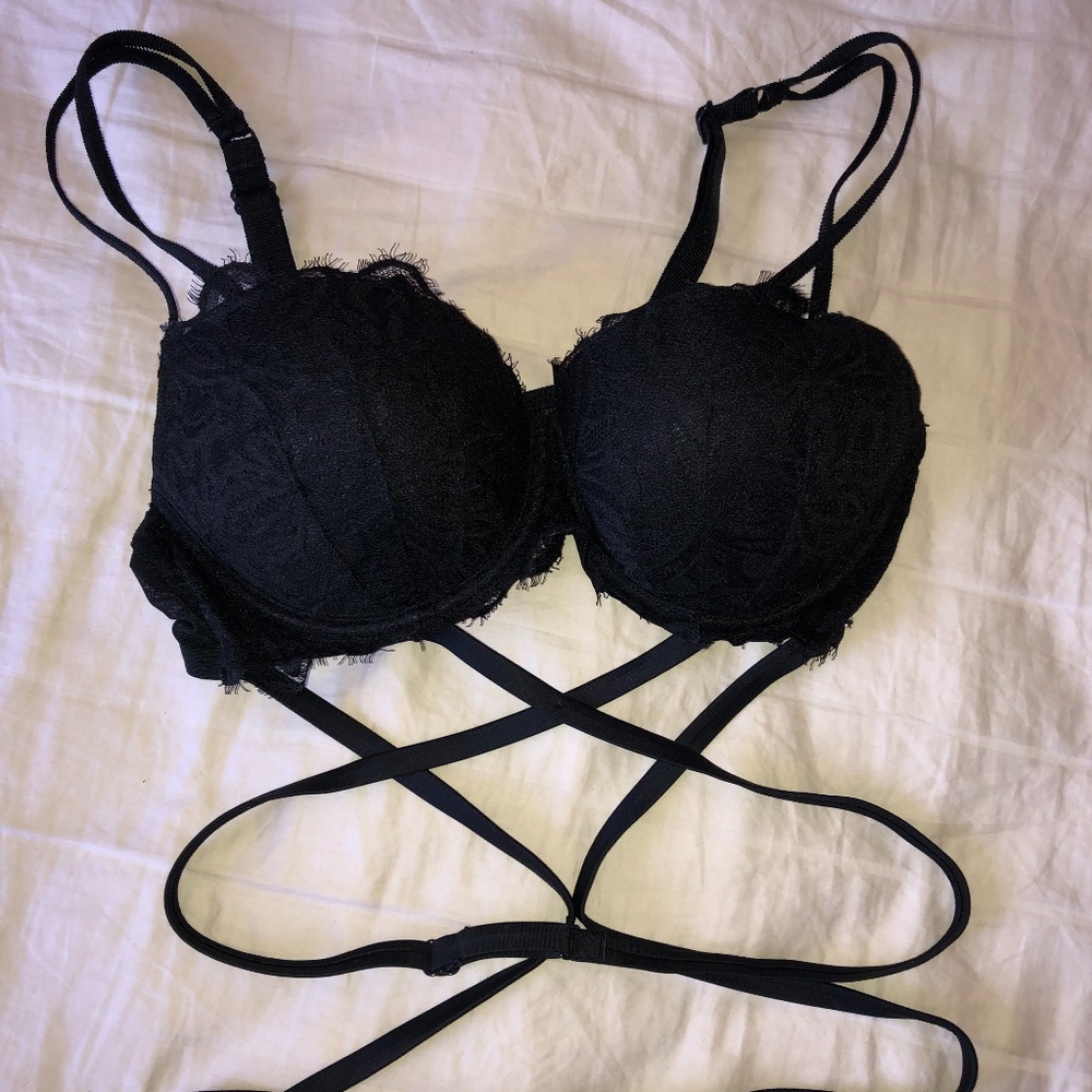 BRAND NEW Victoria's Secret push up bra